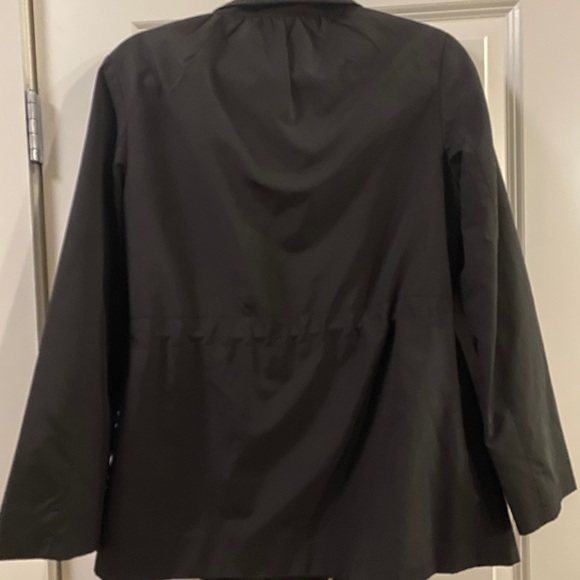 ELLEN TRACY BLACK JACKET W GOLD DETAILS - Picture 4 of 5